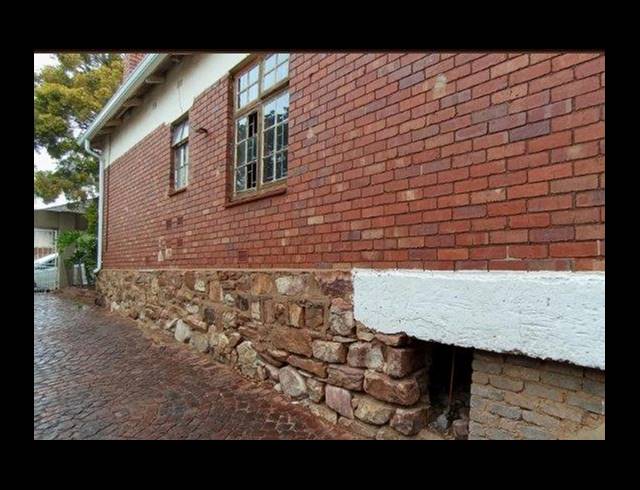 3 BEDROOM HOUSE FOR SALE IN KENSINGTON